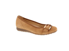 Load image into Gallery viewer, Gabor Ballerina